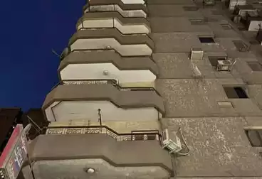 Apartments For sale - 3 rooms - floor 5