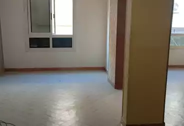 Apartments For rent - 2 rooms - floor 8
