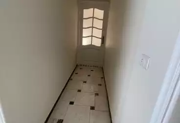 Apartments For rent - 3 rooms - floor 5