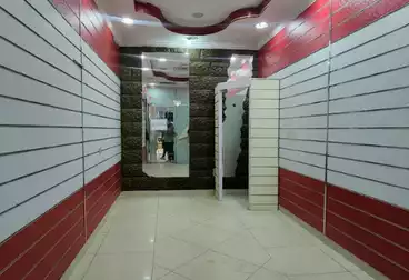 Shops For sale - floor 1