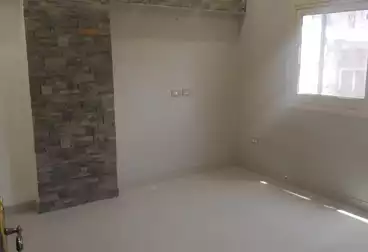 Apartments For sale - 3 rooms - floor 4