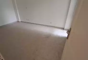 Apartment with Garden For sale - 3 rooms - floor 0