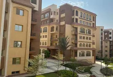 Apartments For sale - 3 rooms - floor 4