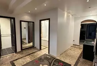 Apartments For sale - 3 rooms - floor 2