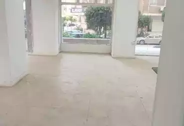 تجاري للإيجار - بالدور 0
