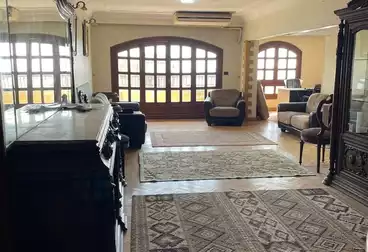 Apartments For sale - 3 rooms - floor 8