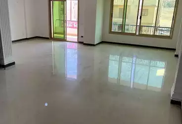 Apartments For sale - 4 rooms - floor 4