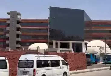 Commercial For sale - floor 0