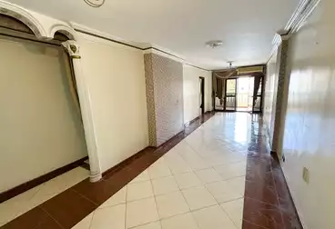 undefined undefined - 3 rooms - floor 8