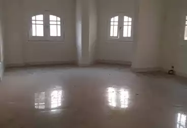 شقق للبيع - 3 غرف - بالدور 1