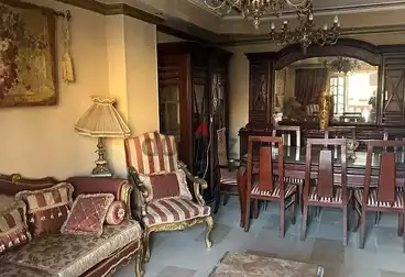 Furnished Apartment For sale - 3 rooms - floor 4