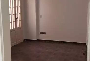 Apartments For rent - 3 rooms - floor 8