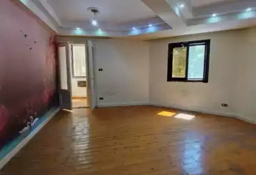 Apartments For sale - 3 rooms - floor 1
