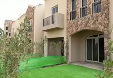 Apartment with Garden For sale - 3 rooms - floor 0