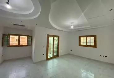 Apartments For sale - 3 rooms - floor 1