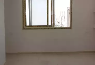 Apartments For sale - 2 rooms - floor 10