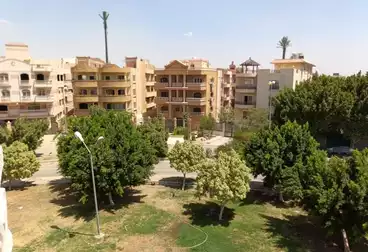 Apartments For sale - 4 rooms - floor 3