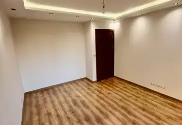 Apartments For sale - 3 rooms - floor 3