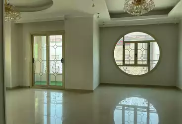 شقق للإيجار - 2 غرف - بالدور 1