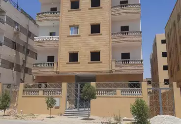 Apartments For sale - 3 rooms - floor 2