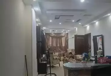 Apartment with Garden For sale - 2 rooms - floor 0