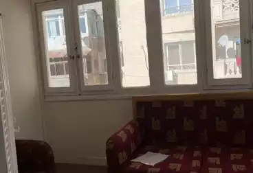 Apartments For sale - 3 rooms - floor 5