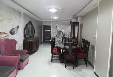 Furnished Apartment For rent - 3 rooms - floor 10