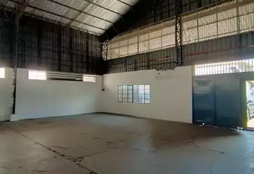 مصنع للإيجار