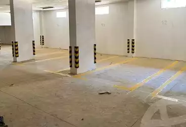 Apartments For sale - 4 rooms - floor 1