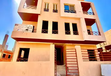 Apartments For sale - 3 rooms - floor 1