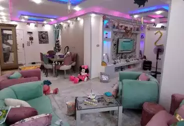 Apartments For sale - 2 rooms - floor 6