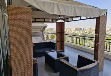 Penthouse For rent - 4 rooms - floor 3