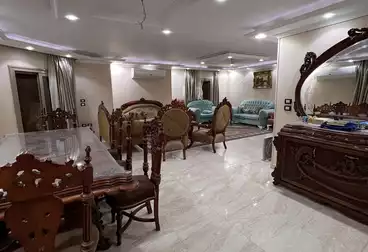 Apartments For sale - 4 rooms - floor 2