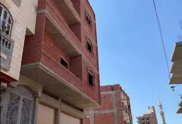 Building For sale - 3 rooms