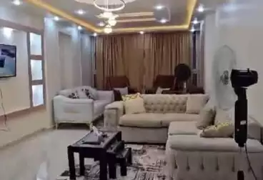 شقق مفروشة للبيع - 3 غرف - بالدور 10