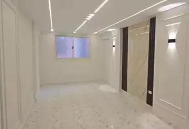 Apartments For sale - 3 rooms - floor 3