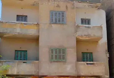 House / Home For sale - 3 rooms
