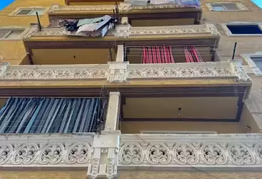 Apartments For sale - 3 rooms - floor 1