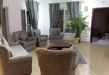 شقق للإيجار - 1 غرف - بالدور 0
