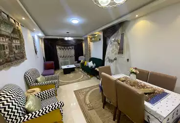 Furnished Apartment For rent - 3 rooms - floor 8