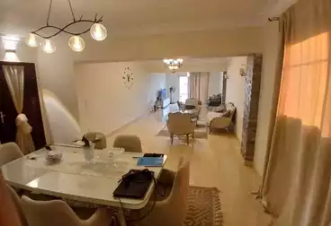 شقق للبيع - 2 غرف - بالدور 4