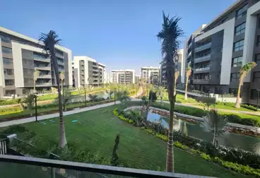Apartments For sale - 3 rooms - floor 1