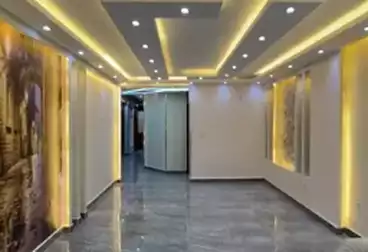 Apartments For sale - 3 rooms - floor 1