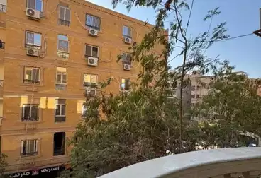 شقق للبيع - 3 غرف - بالدور 2