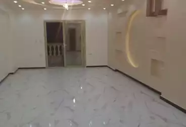 شقق للإيجار - 3 غرف - بالدور 0