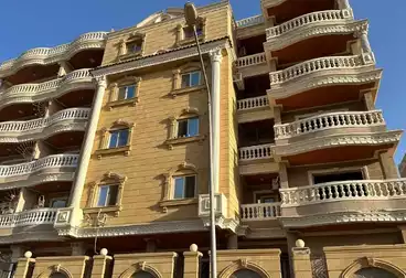 Apartments For sale - 3 rooms - floor 1