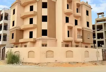 Apartments For sale - 3 rooms - floor 1