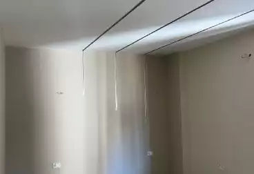 Apartments For sale - 2 rooms - floor 1