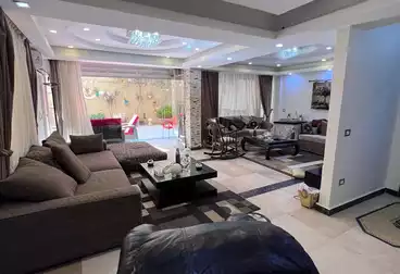 Duplex with Garden For sale - 4 rooms - floor 0