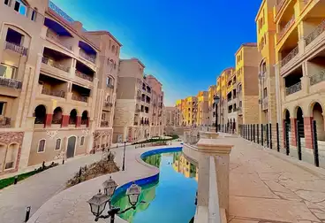 شقق للبيع - 4 غرف - بالدور 2